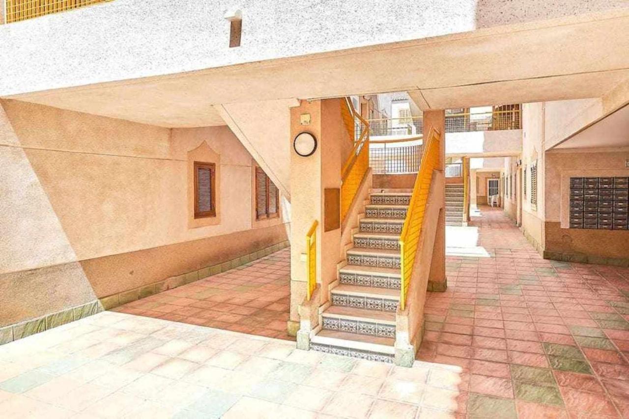 Espanhouse Valencia Apartment With Pool View In Torrevieja Bagian luar foto